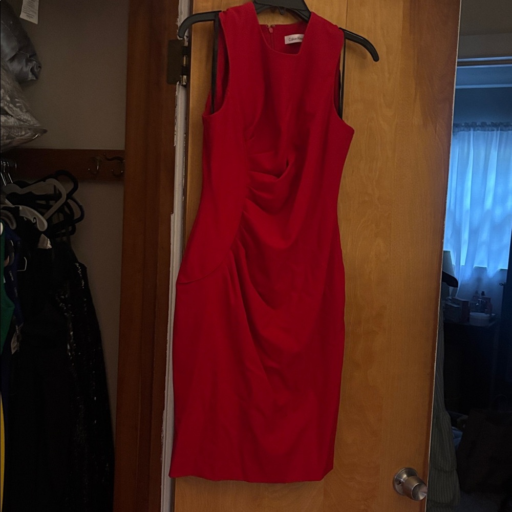 Calvin Klein Elegant Red Sleeveless Dress